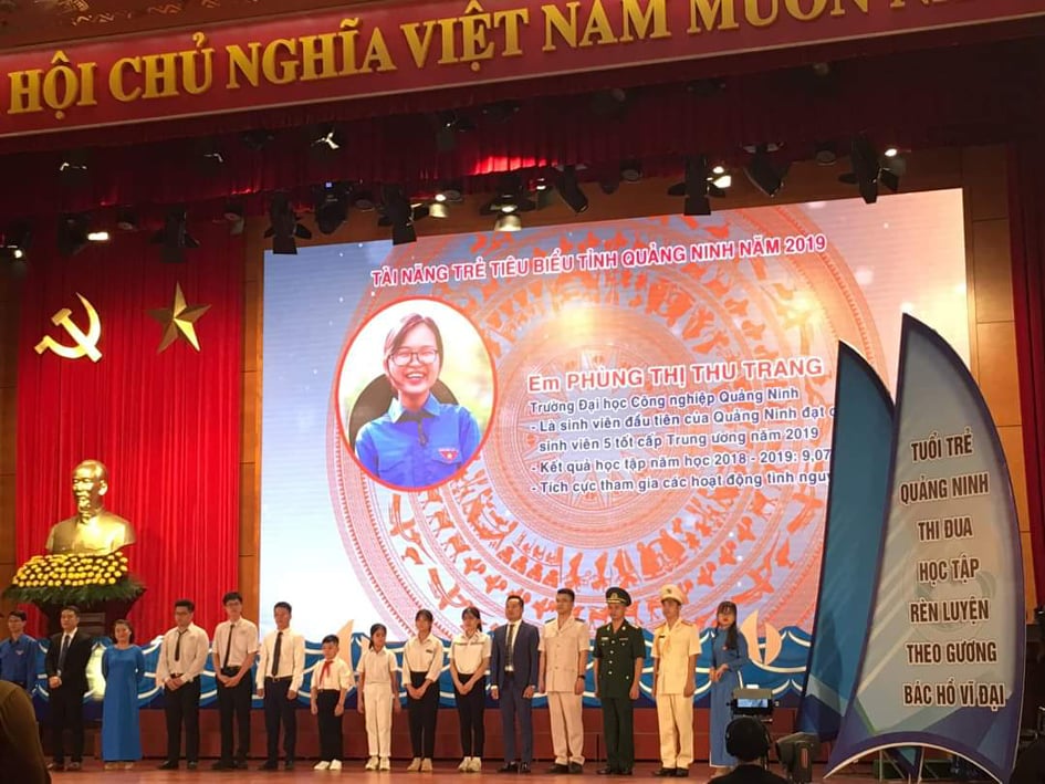 Phùng Thị Thu Trang - Sinh viên trường ĐH Công nghiệp Quảng Ninh vinh dự được tuyên dương là Tài năng trẻ tỉnh Quảng Ninh năm 2020, Thanh niên tiến tiến làm theo lời Bác năm 2019
