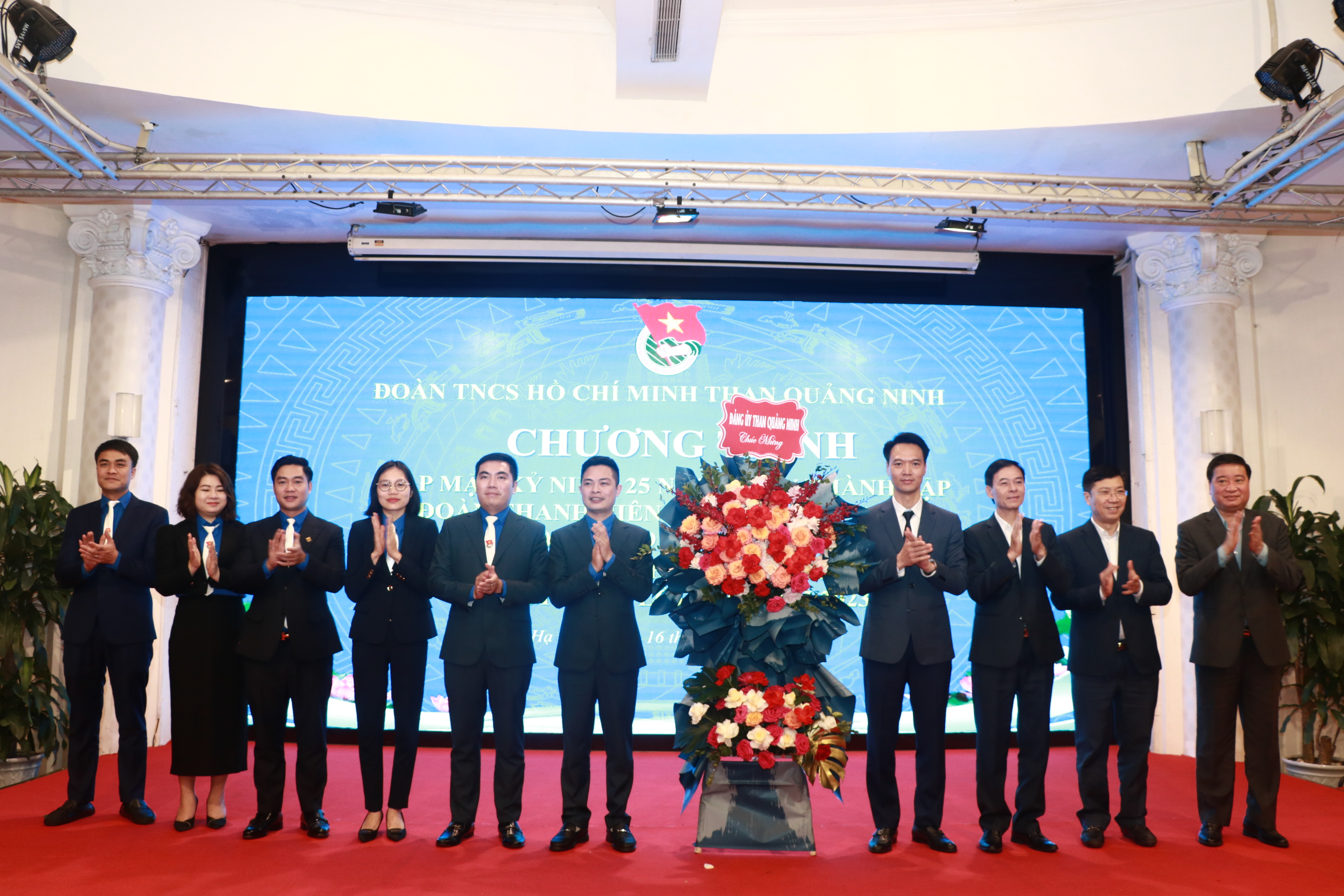 Đoàn Trường ĐH Công nghiệp Quảng Ninh có 03 cá nhân được  Đoàn Than Quảng Ninh tuyên dương Thanh niên tiên tiến làm theo lời Bác năm 2023