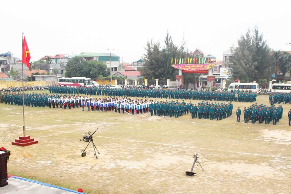 Trường Đại học Công nghiệp Quảng Ninh tham gia ra quân huấn luyện năm 2017