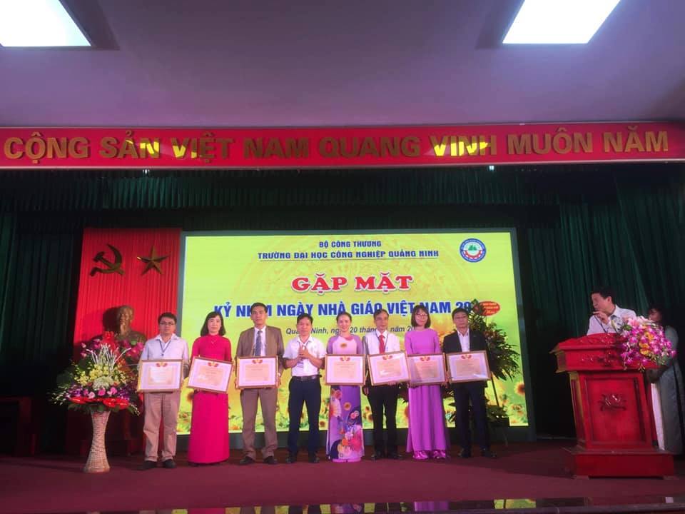 CĐ trường ĐH Công nghiệp Quảng Ninh phối hợp tổ chức các hoạt động chào mừng kỷ niệm ngày Nhà giáo Việt Nam 20/11