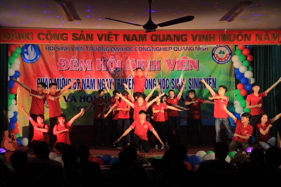 Đêm hội sinh viên trường Đại học Công nghiệp Quảng Ninh chào mừng kỷ niệm 67 năm ngày truyền thống HS-SV