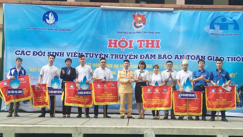 Trường ĐHCN Quảng Ninh phối hợp tổ chức các hoạt động chào mừng  kỷ niệm 67 năm ngày Truyền thống HS-SV và Hội sinh viên Việt Nam