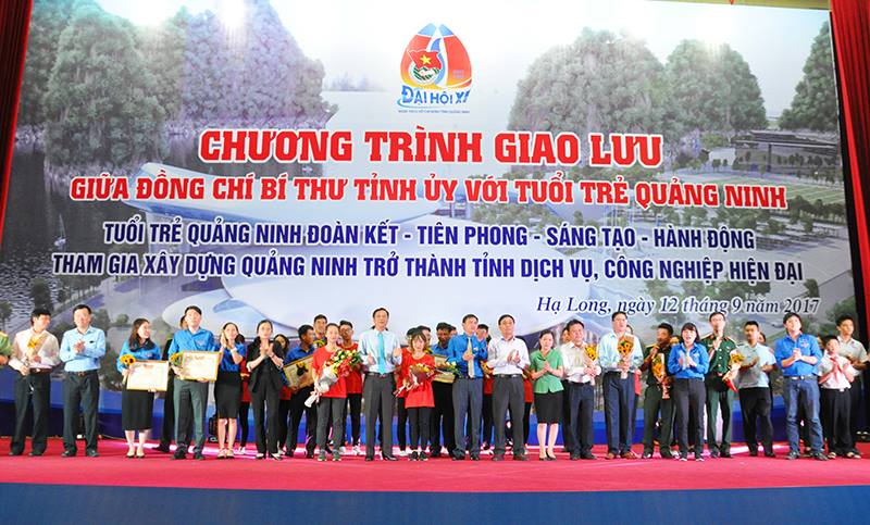 ĐVTN trường Đại học CNQN tham gia chương trình giao lưu giữa đồng chí Bí thư Tỉnh ủy với tuổi trẻ Quảng Ninh