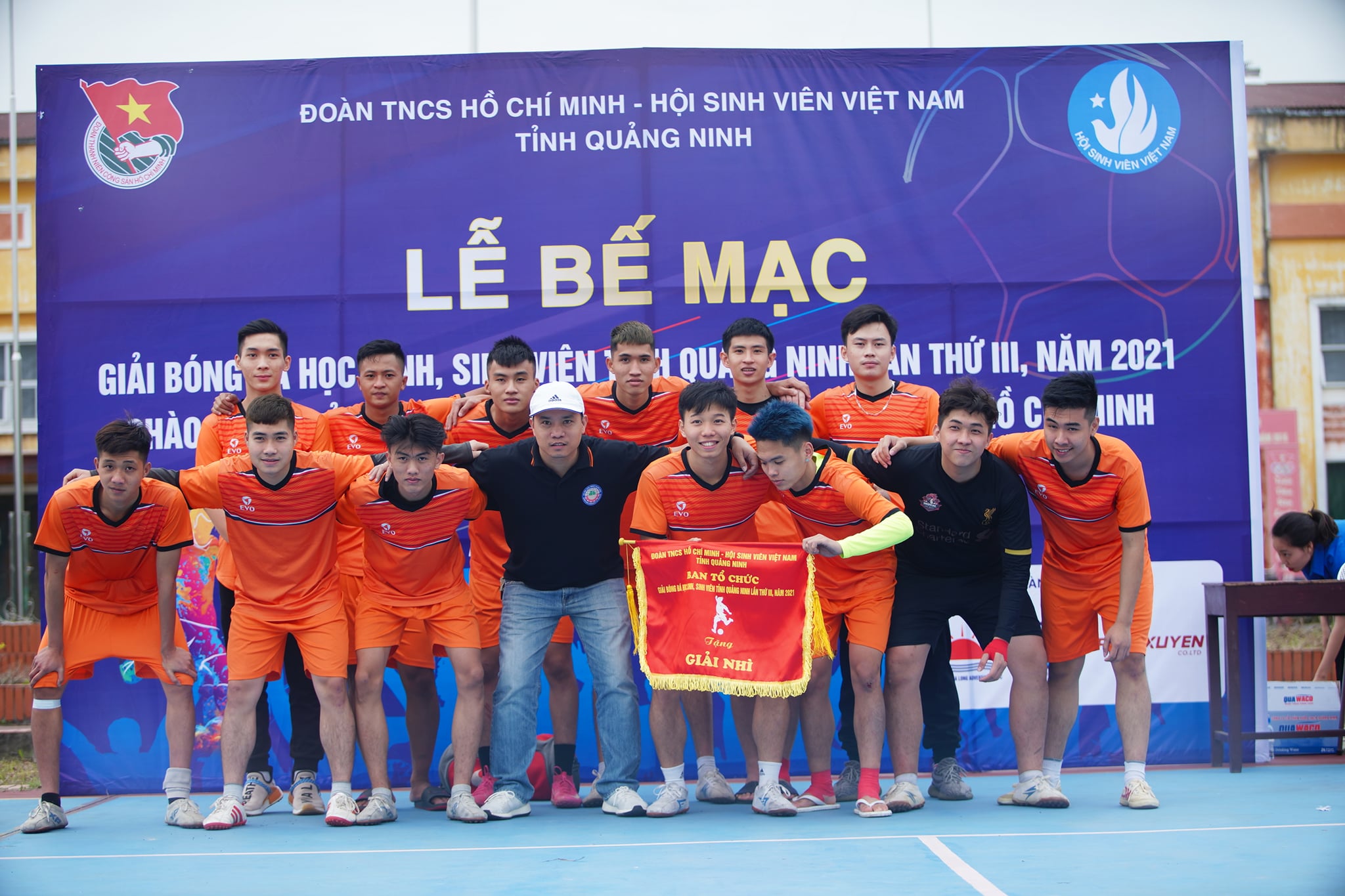 Trường Đại học Công nghiệp Quảng Ninh đạt giải Nhì Giải bóng đá học sinh sinh viên tỉnh Quảng Ninh lần thứ III, năm 2021