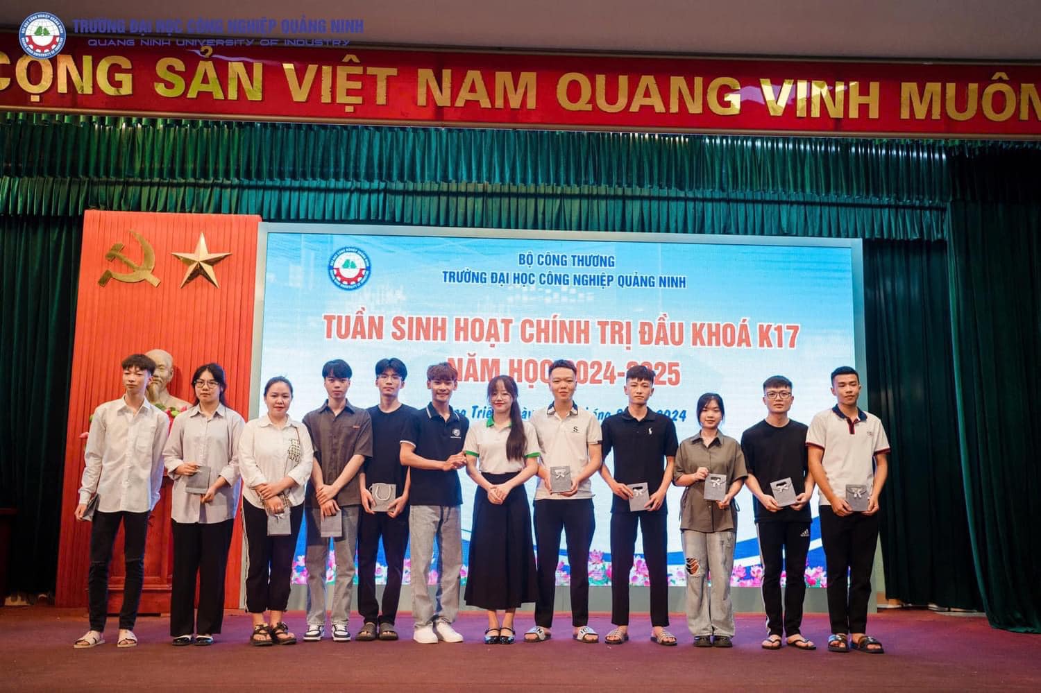 Tuần sinh hoạt Công dân sinh viên đầu khoá năm 2024