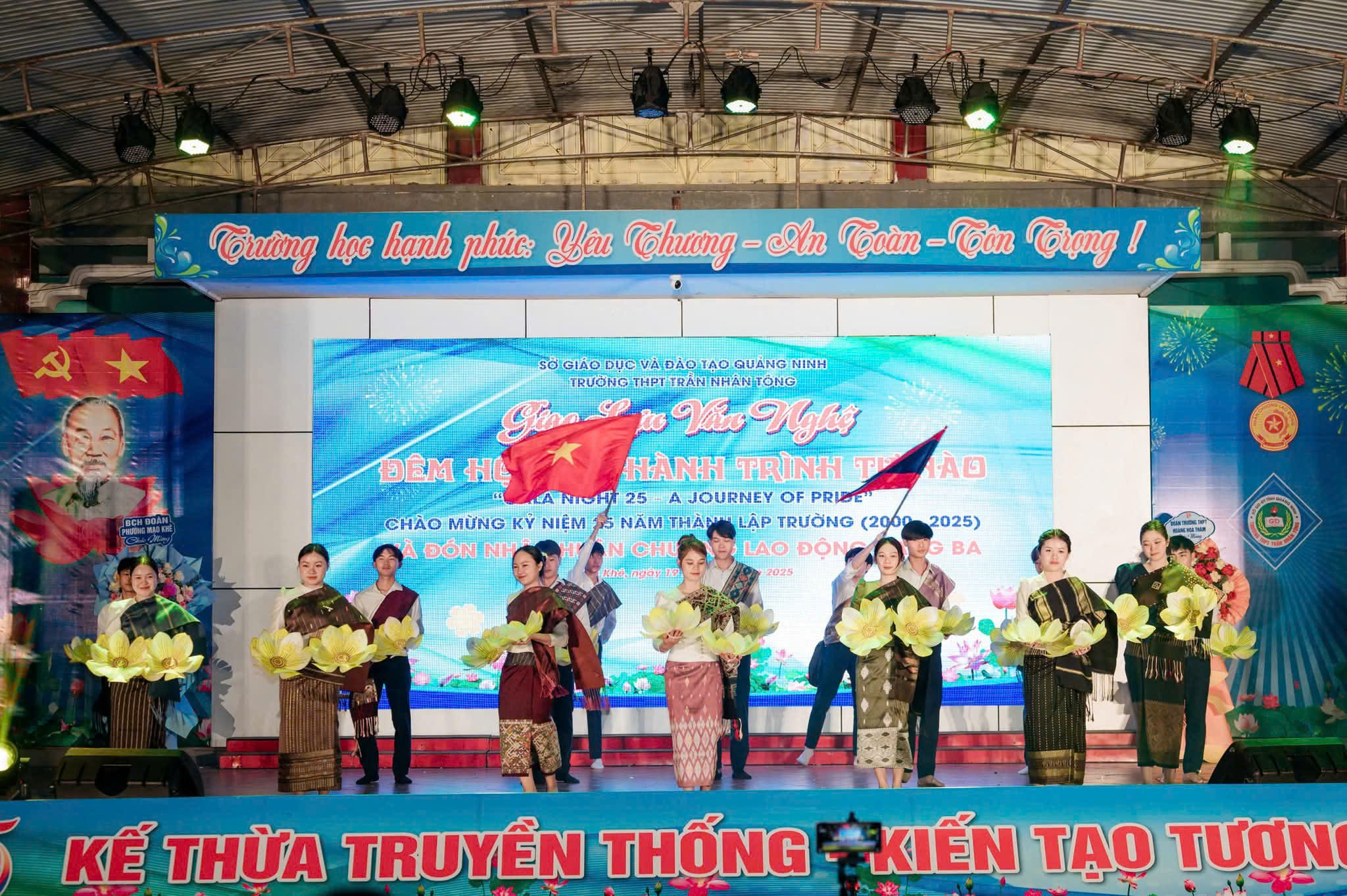 z7356947741069 0e73d93556453c2c666d2e3f5b2240b6