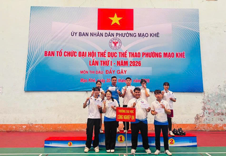 Sinh viên trường Đại học Công nghiệp Quảng Ninh khẳng định bản lĩnh tại giải Đẩy gậy Phường Mạo Khê 2026