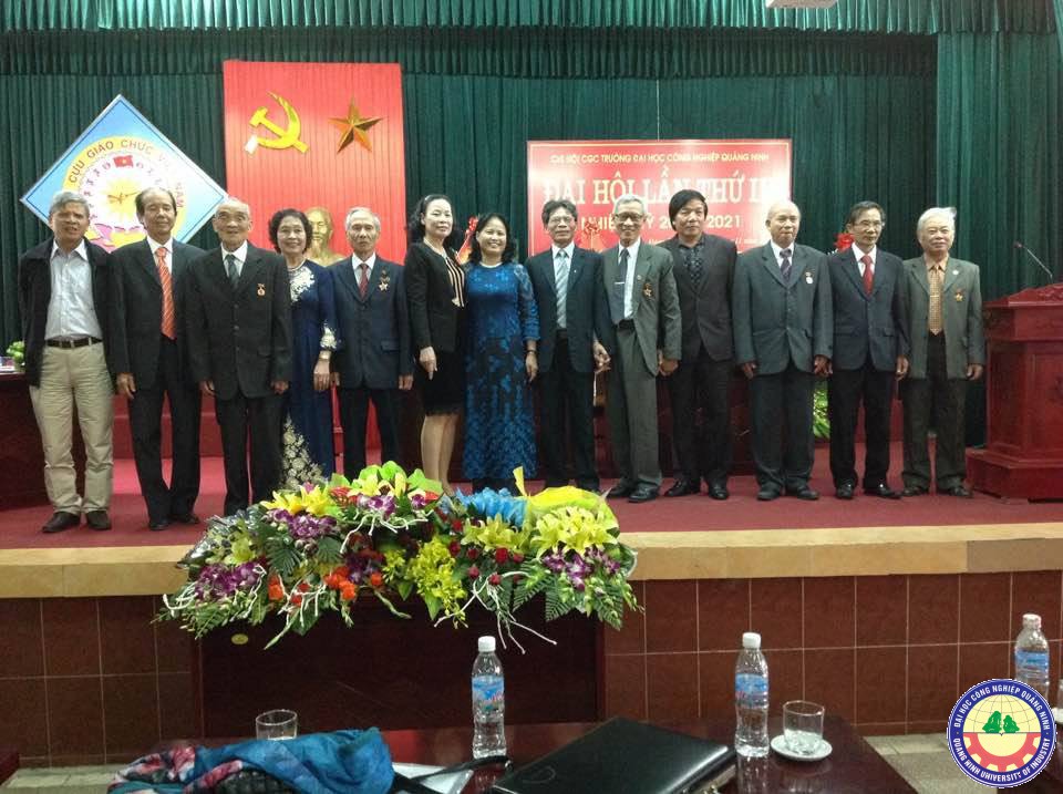 Đại hội cựu giáo chức trường Đại học Công nghiệp Quảng Ninh thành công tốt đẹp