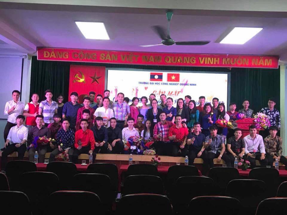 Trường Đại học Công nghiệp Quảng Ninh tổ chức đón tết cổ truyền Bunpimay cho LHS Lào