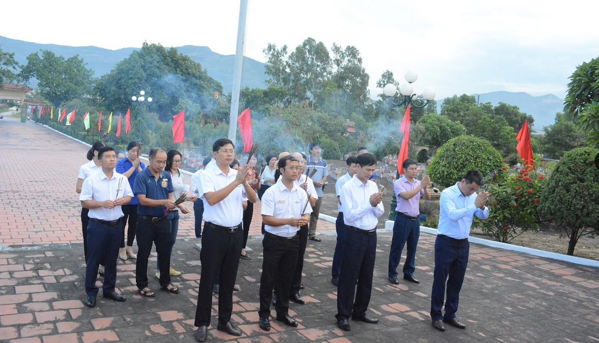 Trường Đại học Công nghiệp Quảng Ninh tri ân Ngày thương binh liệt sỹ