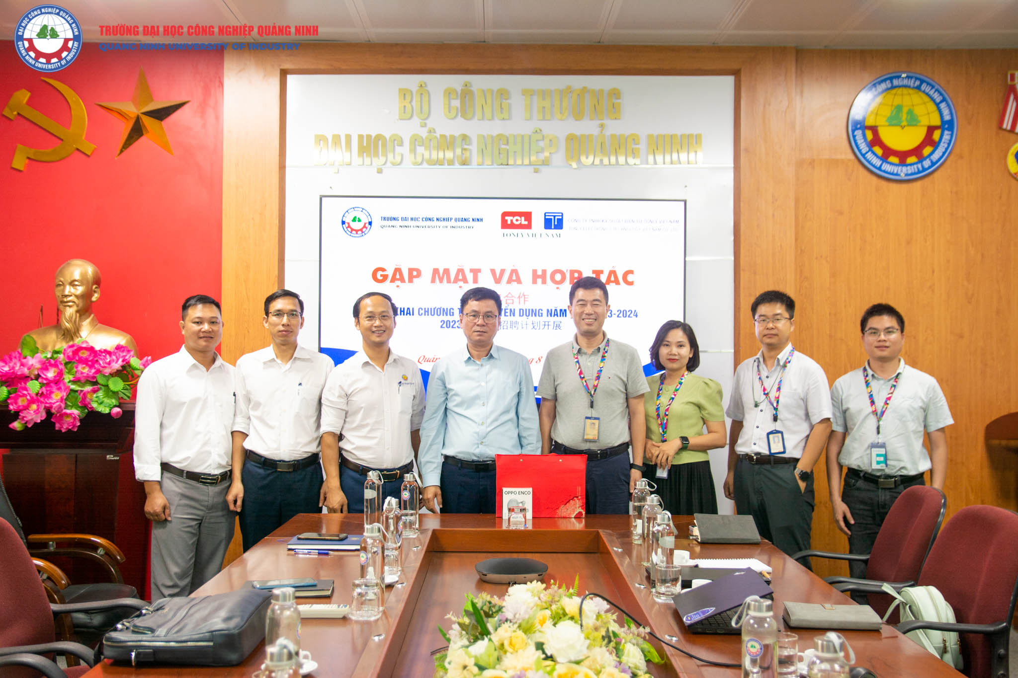 Gặp mặt và làm việc với Công ty TNHH Kỹ thuật Điện tử Tonly Việt Nam
