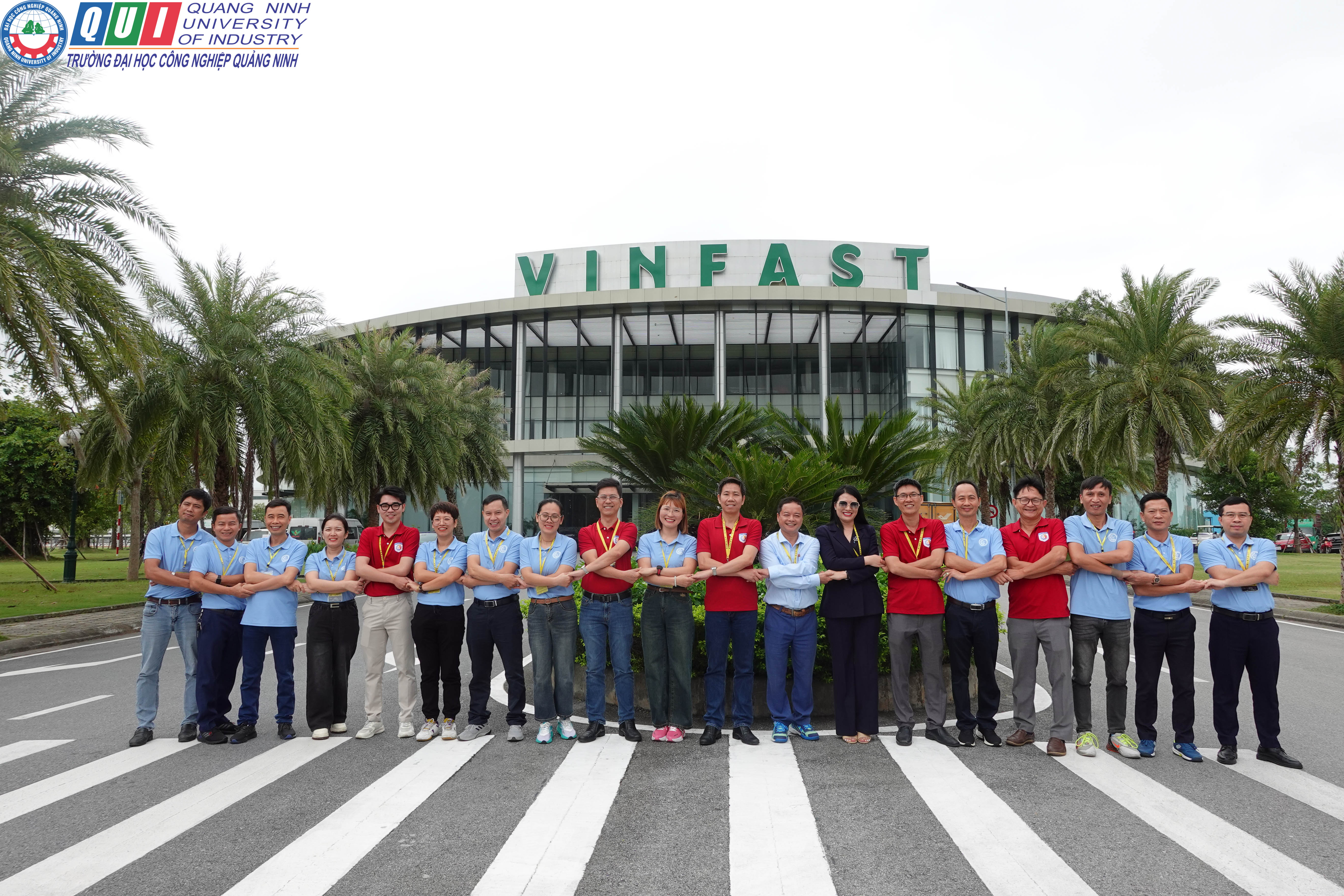 Trường Đại học Công nghiệp Quảng Ninh thăm quan và làm việc tại Nhà máy sản xuất Ô tô VinFast Hải Phòng- Cơ hội kết nối, học hỏi và Hợp tác