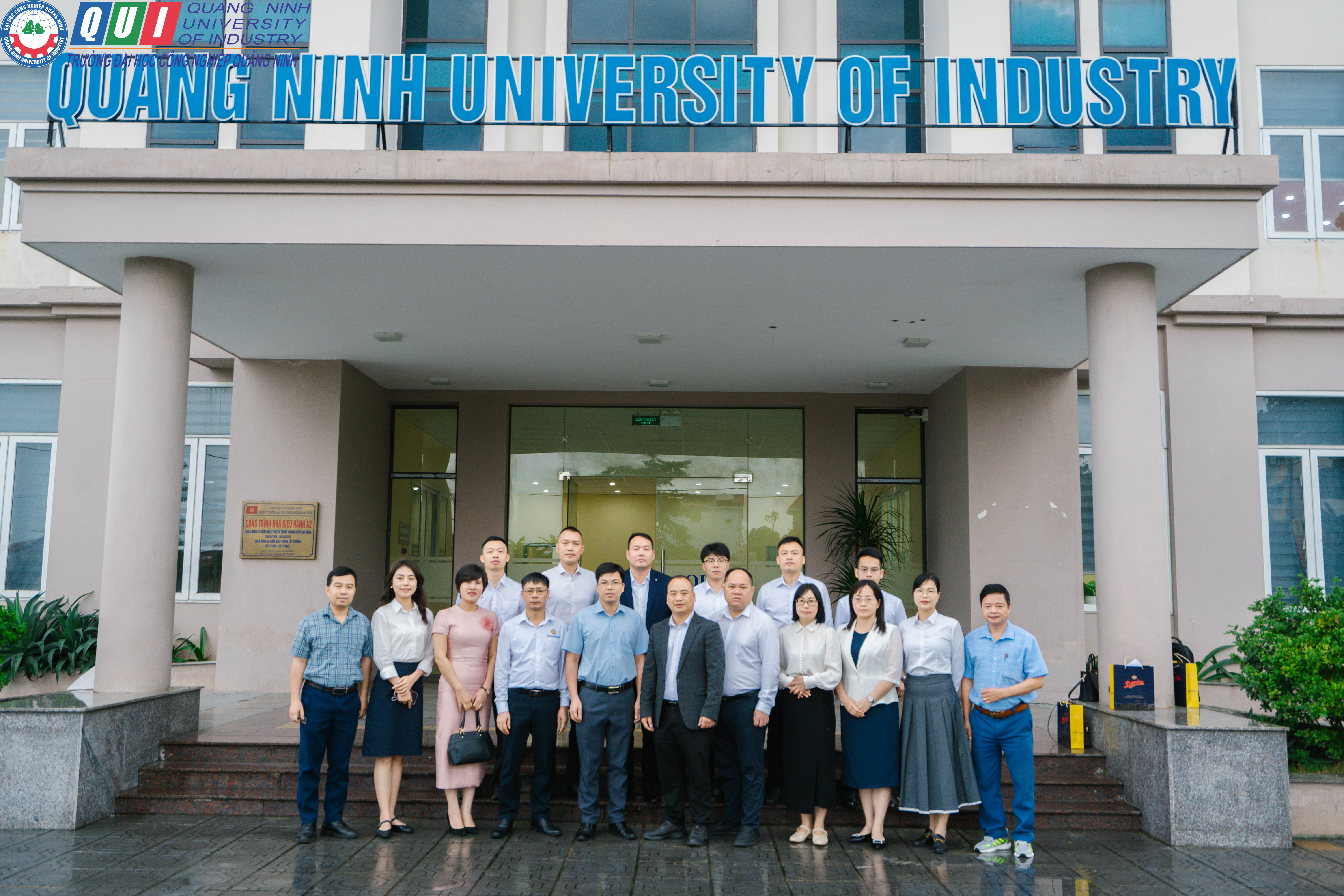 Trường Đại học Công nghiệp Quảng Ninh đón tiếp và làm việc với Đoàn đại biểu Liên minh Hợp tác Quốc tế, Học viện Kỹ thuật Giao thông - Quảng Tây, Trung Quốc