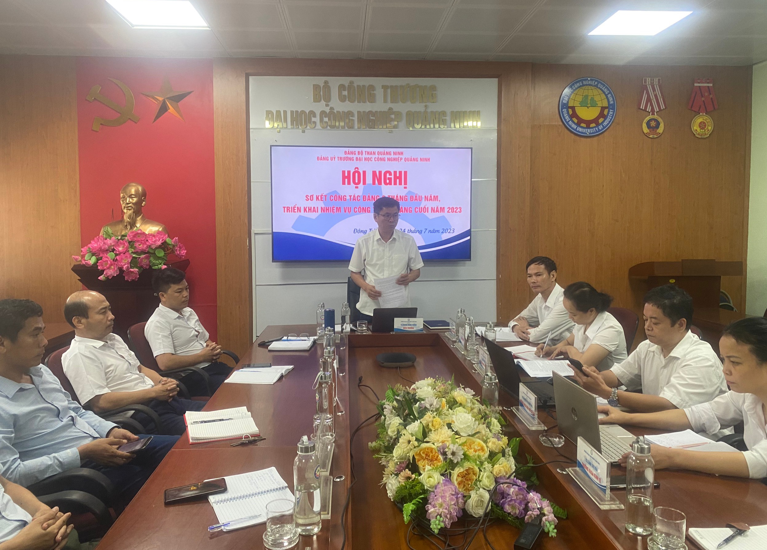 Đảng ủy Trường Đại học Công nghiệp Quảng Ninh triển khai nhiệm vụ 6 tháng cuối năm 2023