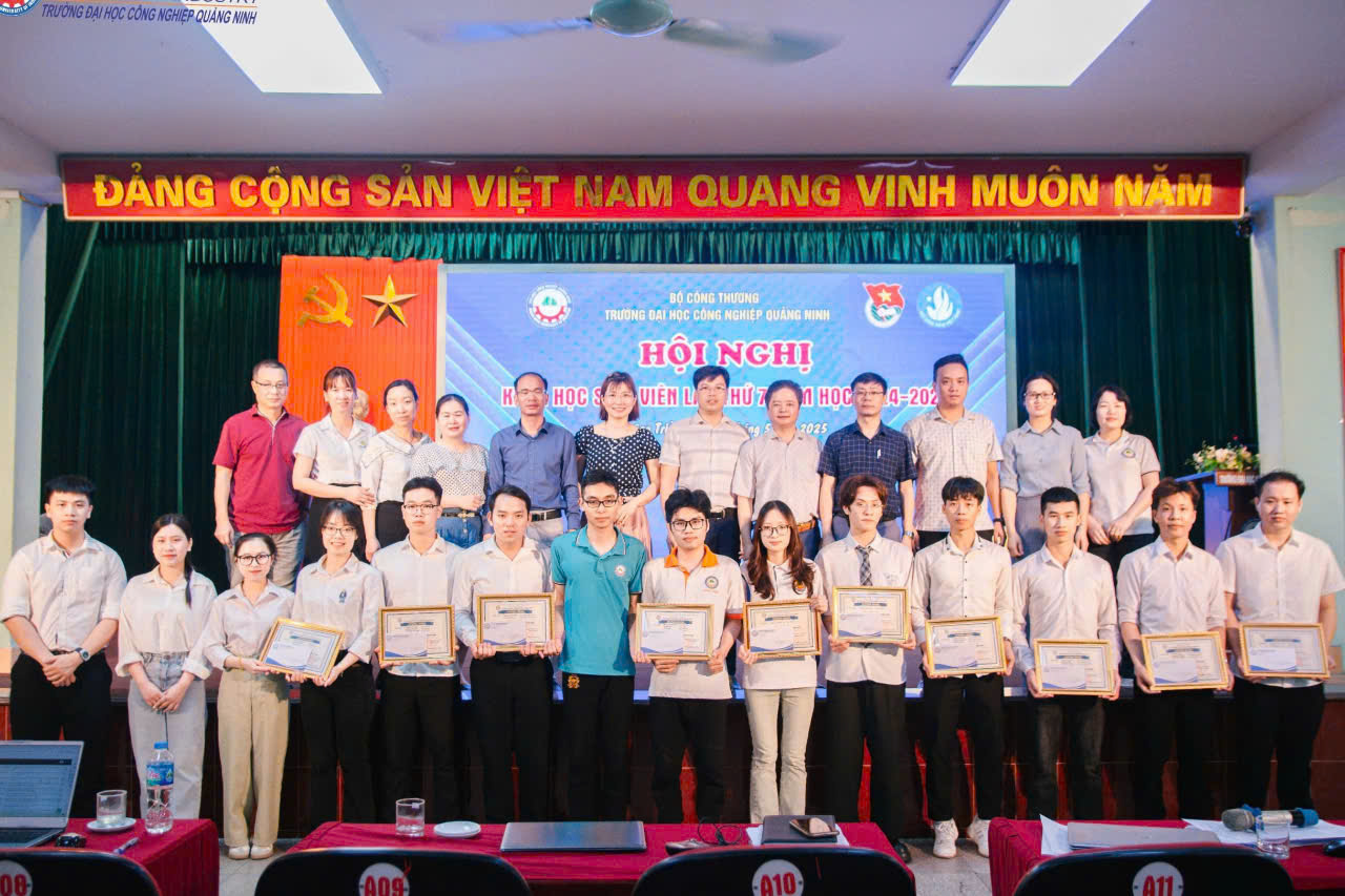 Hội nghị khoa học sinh viên năm học 2024-2025